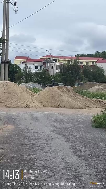 Đất nền Ao Luông Yên Mỹ 85m² giá 1.85 tỷ - Sổ đỏ chính chủ, vị trí thuận lợi!