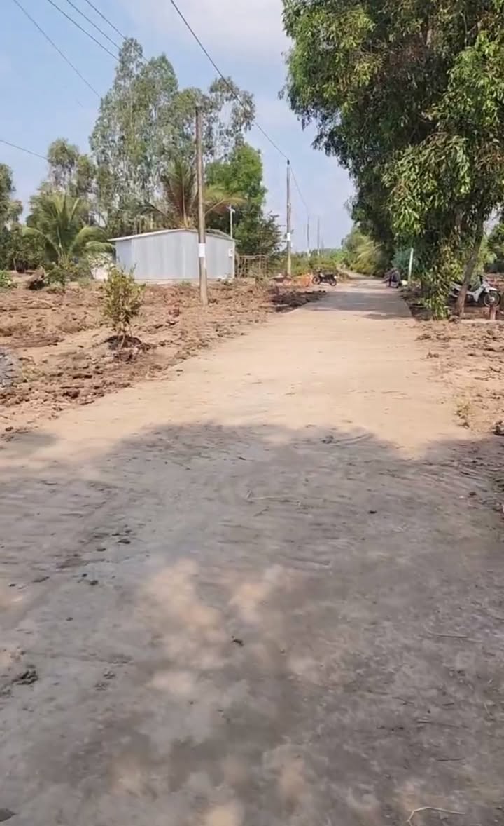 Đất nền 1600m² tại thị trấn Phước Long - Giá chỉ 400 triệu, sở hữu ngay view sông!