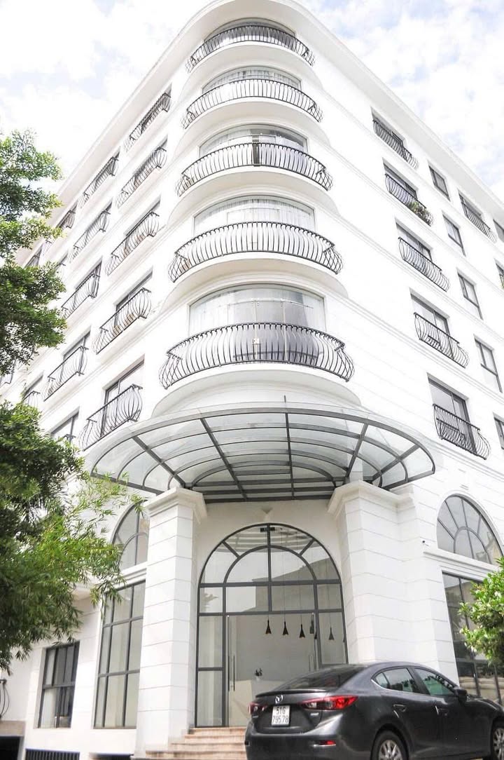 Bán toà nhà 9 tầng 1480m² tại Trần Bình Trọng, Q.5 chỉ 350 tỷ - Đầu tư sinh lời ổn định!