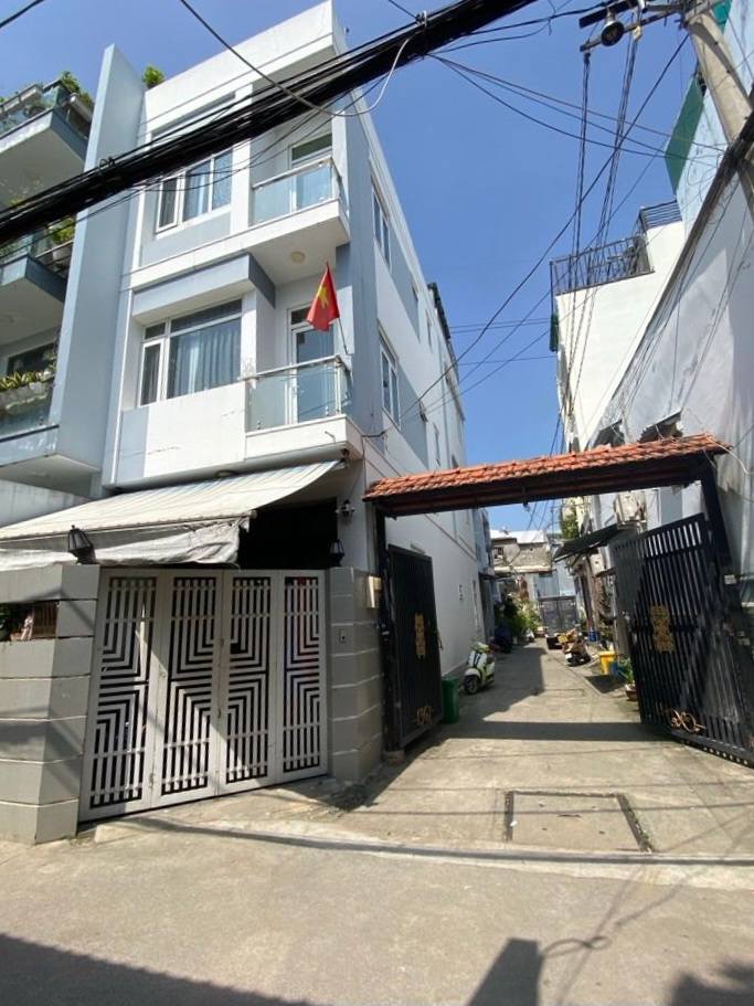 Nhà cấp 4 Đường Bông Sao, Quận 8, 100m² - Tiện xây dựng mới!