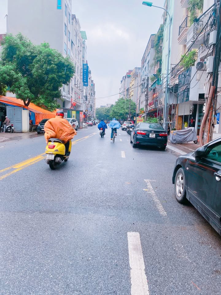 FrontHouse Trung Phụng 75m² giá 42.5 tỷ - Kinh doanh đỉnh cao!