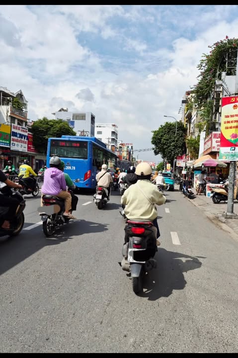 Nhà mặt tiền kinh doanh Phường 17, Bình Thạnh 46m² - Vị trí đắc địa, giá tốt!