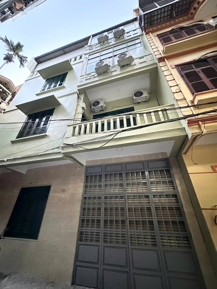 Nhà cho thuê ngõ 98 phố Thái Hà 70m² giá 29 triệu - Chính chủ, ô tô vào thoải mái!