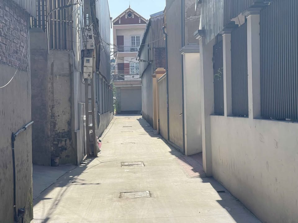 Nhà 3 tầng Mẫn Xã, Yên Phong 113m² giá 3 tỷ - Sẵn sàng vào ở ngay!