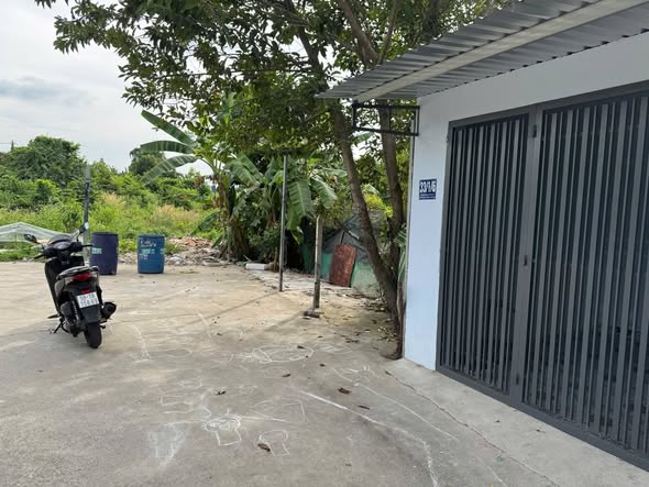 Nhà mặt tiền Tân Phú Trung, Củ Chi 75m² giá chỉ 1.9 tỷ - Sẵn sàng vào ở!