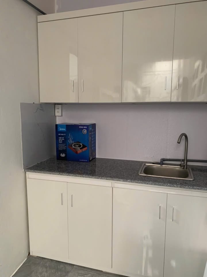 Phòng thuê tại Hà Cầu, Hà Đông 43m² - Không chung chủ, đầy đủ nội thất!