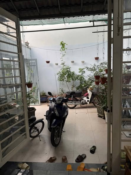 Nhà bán đường Tân Thới Nhất 1, quận 12, diện tích 100m² - Giá 5 tỷ thương lượng