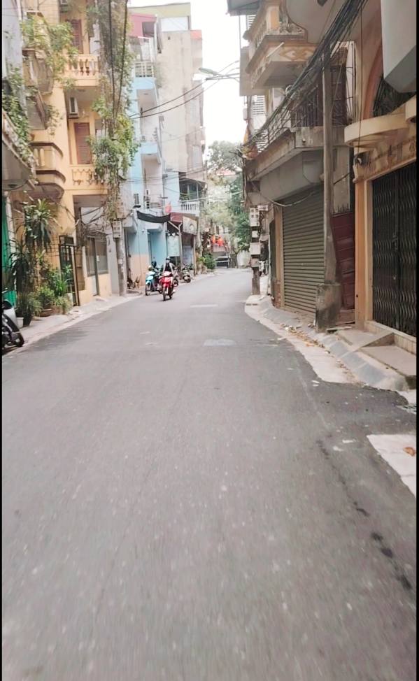 Nhà 5 tầng Bạch Mai 25m² giá 6 tỷ - Sẵn sàng vào ở ngay!