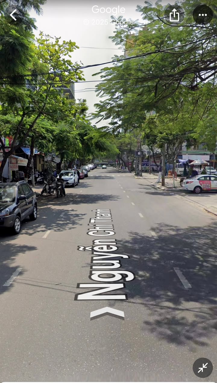 Bán đất mặt tiền Nguyễn Chí Thanh, Hải Châu 250m² - Giá trị thanh khoản cao!