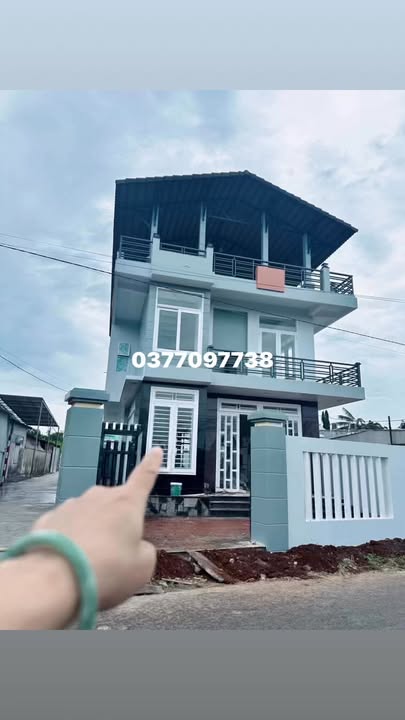 Nhà phố đẹp tại xã Gia Kiệm, Đồng Nai 235.2m² giá 4.3 tỷ - Thiết kế sang trọng, view đẹp!