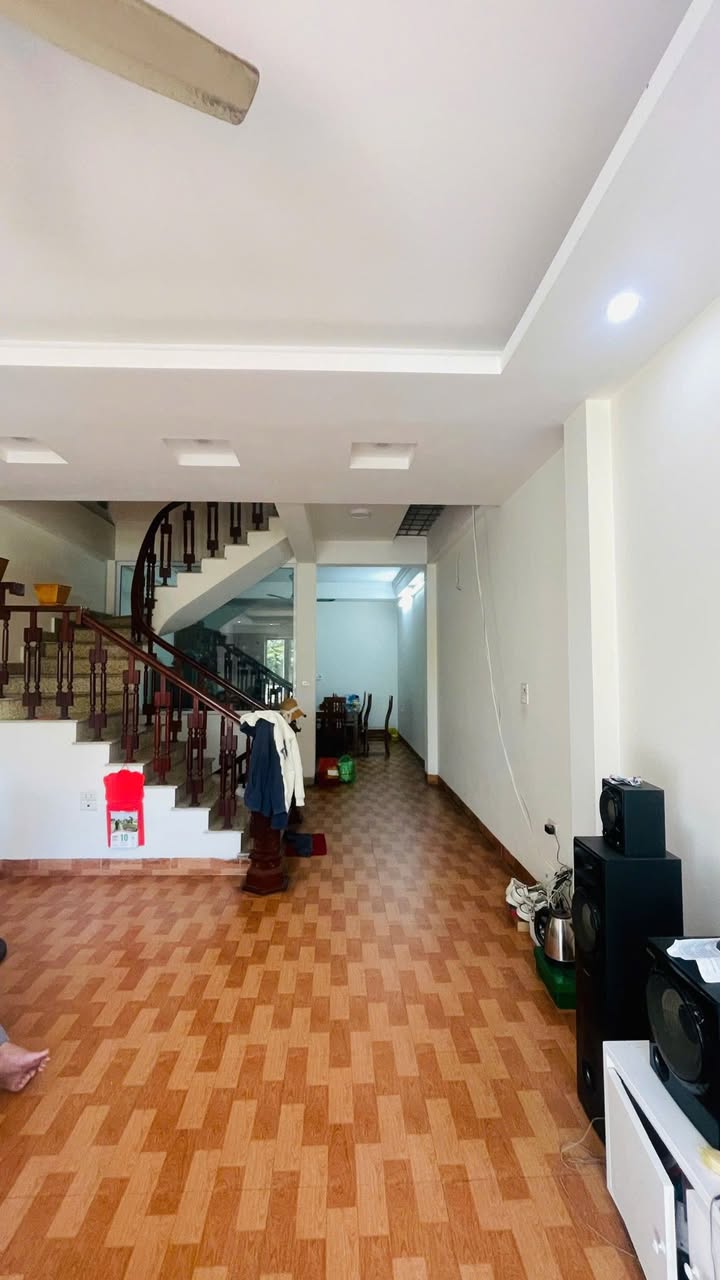 FrontHouse Kim Quan Thượng 77m² giá 31 tỷ - Kinh doanh cực đỉnh mặt phố!