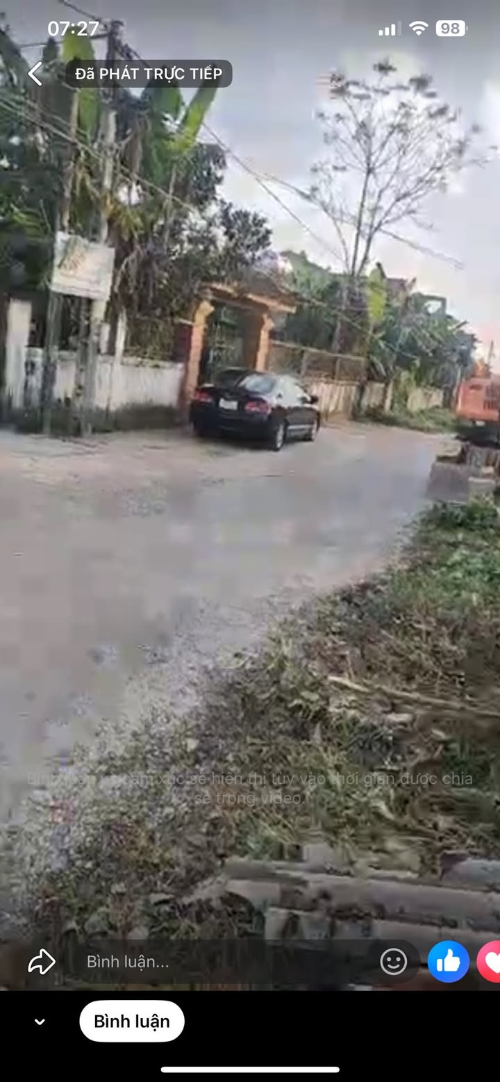 Đất biệt thự nhà vườn Lạc Sơn 300m² giá 2 tỷ - Kinh doanh thuận lợi!