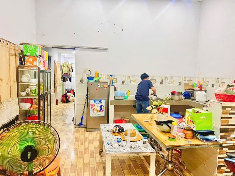 Nhà cho thuê Trảng Dài Biên Hòa 90m² giá 4 triệu - Mặt tiền hẻm kinh doanh sầm uất!