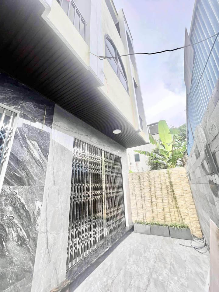 Nhà 3 tầng mới xây đường Trần Nhật Duật, TP Nam Định 50m² - Thiết kế hiện đại và công năng tối ưu!