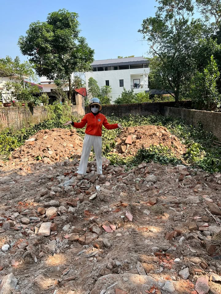 Đất kinh doanh mặt đường tại Văn Tiến, Yên Lạc, Vĩnh Phúc 100m² giá 2 tỷ - Cơ hội đầu tư lý tưởng!