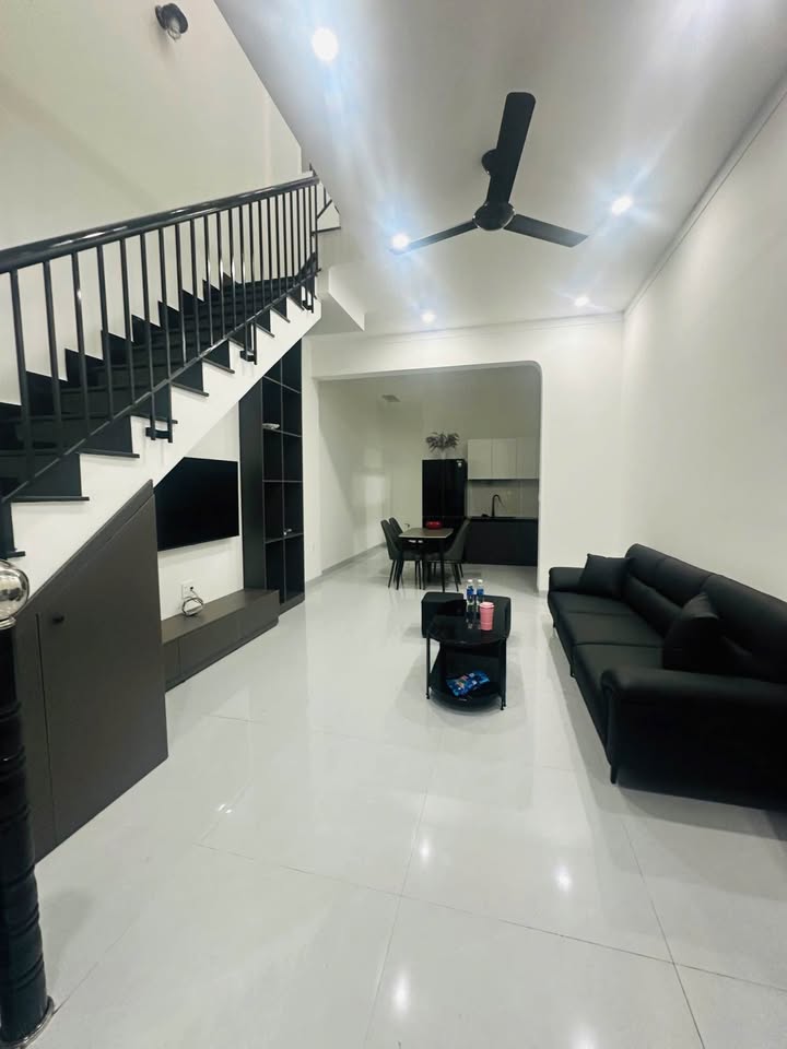 Nhà hẻm 175 Y Moan, Buôn Ma Thuột 71m² giá 3,99 tỷ - Full nội thất, sẵn sàng vào ở!