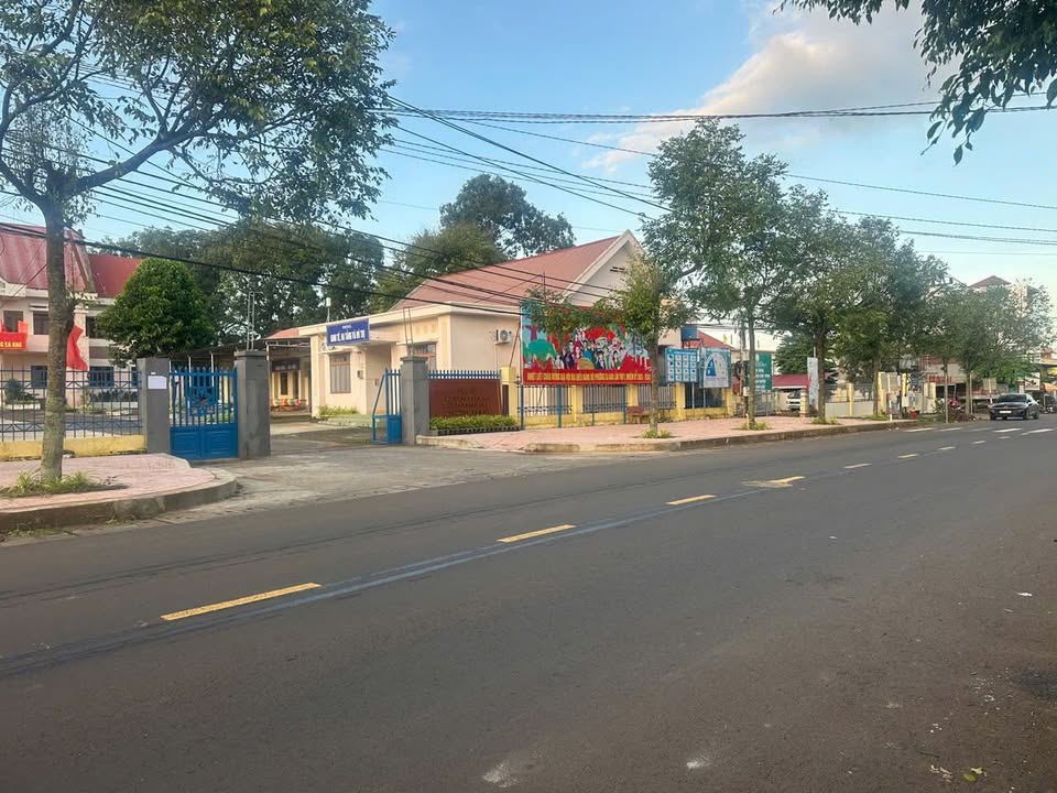 Lô đất đẹp Ea Kao 5.200m² giá 4.65 tỷ - View làm nhà vườn lý tưởng!