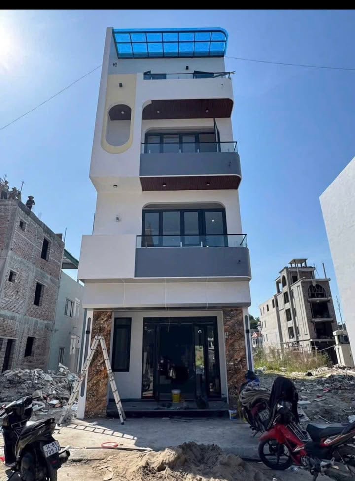 Bán nhà 4 tầng khu TĐC Hà Lầm, 65m² giá 6.3 tỷ - Full nội thất cao cấp!