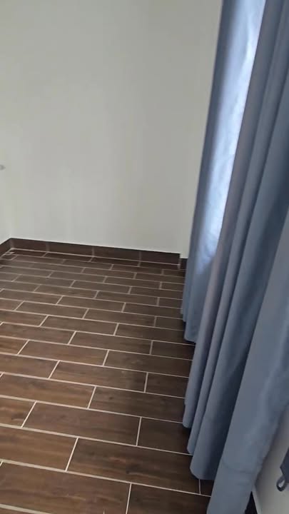 Cho thuê nguyên tầng trệt nhà tại Đường Mê Linh, Đà Lạt - Giá chỉ 5.5 triệu/tháng!