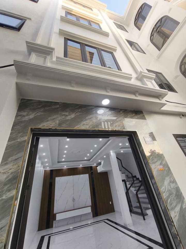 Nhà 4 tầng Đằng Hải 41m² giá 3.6 tỷ - Sát chợ Lũng Hoa, ô tô tránh nhau!