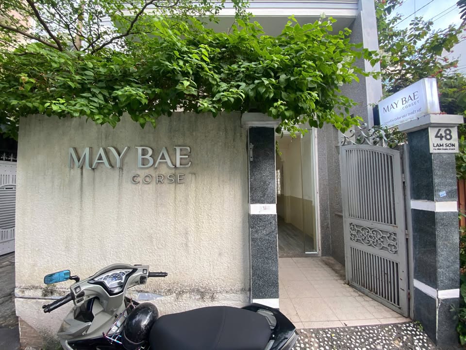 Nhà Mặt Tiền Khu Biệt Thự Lam Sơn Bình Thạnh 40m² giá 20 triệu - Phù hợp ở và kinh doanh!