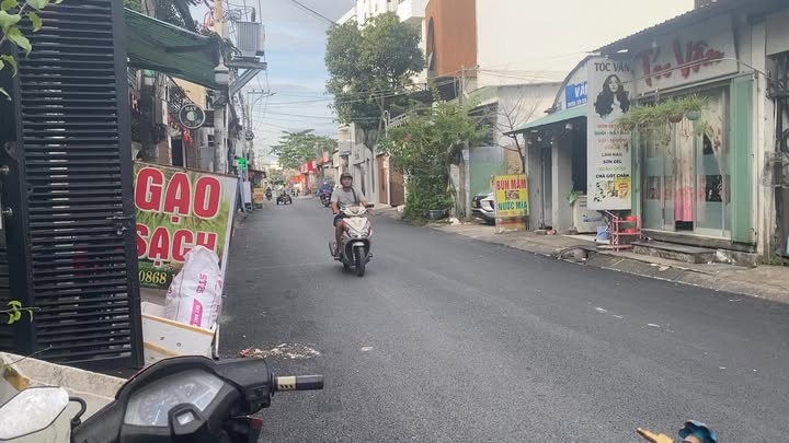 Cho thuê nhà mặt tiền đường Số 12, P.Trường Thọ, Thủ Đức 88m² - Thích hợp mở Spa, Văn Phòng, Gym!