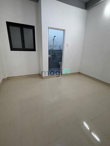 Nhà Mặt tiền Lạc Long Quân 50m² giá 14.5 tỷ - Đầu tư sinh lời ngay!
