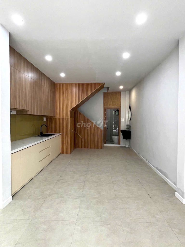 Nhà cho thuê mặt tiền Gia Phú, Quận 6, 40m² chỉ 16 triệu/tháng - Kinh doanh đa ngành nghề!