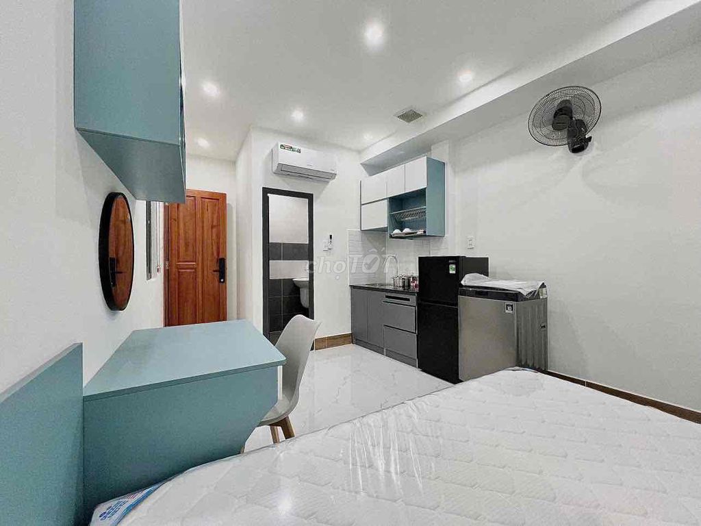 Căn hộ Studio Cao Cấp Phạm Văn Đồng 30m² giá 6.4 triệu - Full nội thất mới 100%!