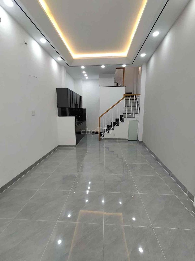 Nhà Hẻm xe hơi Âu Dương Lân, Quận 8, 36m² giá 6.6 tỷ - Thiết kế hiện đại, tiện ích đầy đủ!