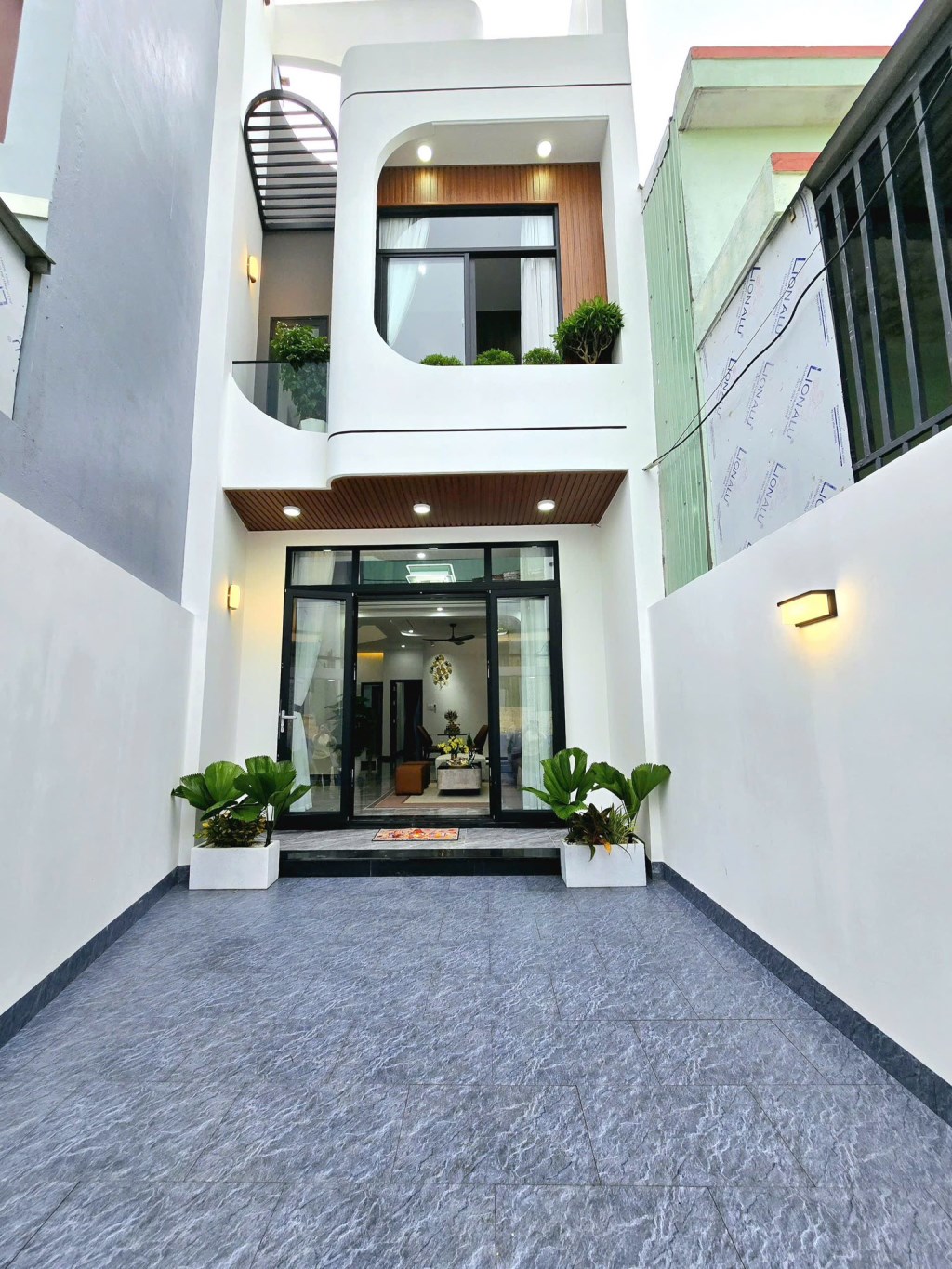 Nhà 2 tầng mới xây tại Hòa Minh, Liên Chiểu, Đà Nẵng 96m² giá 4.75 tỷ - Thiết kế hiện đại, thoáng mát