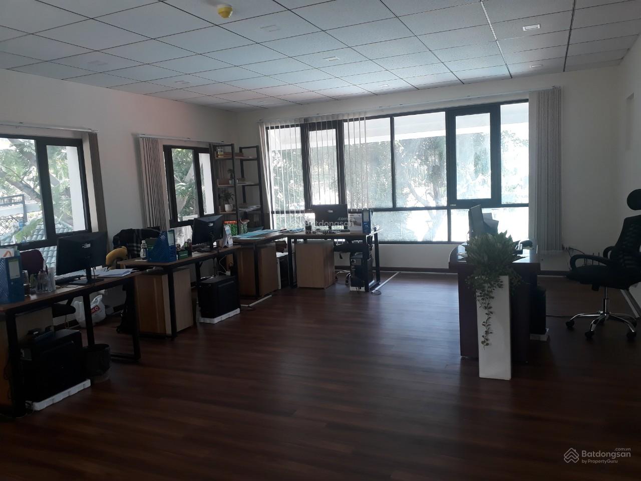 Cho thuê văn phòng Quận 7 giá 15 triệu - An ninh 24/7, vào là kinh doanh ngay!