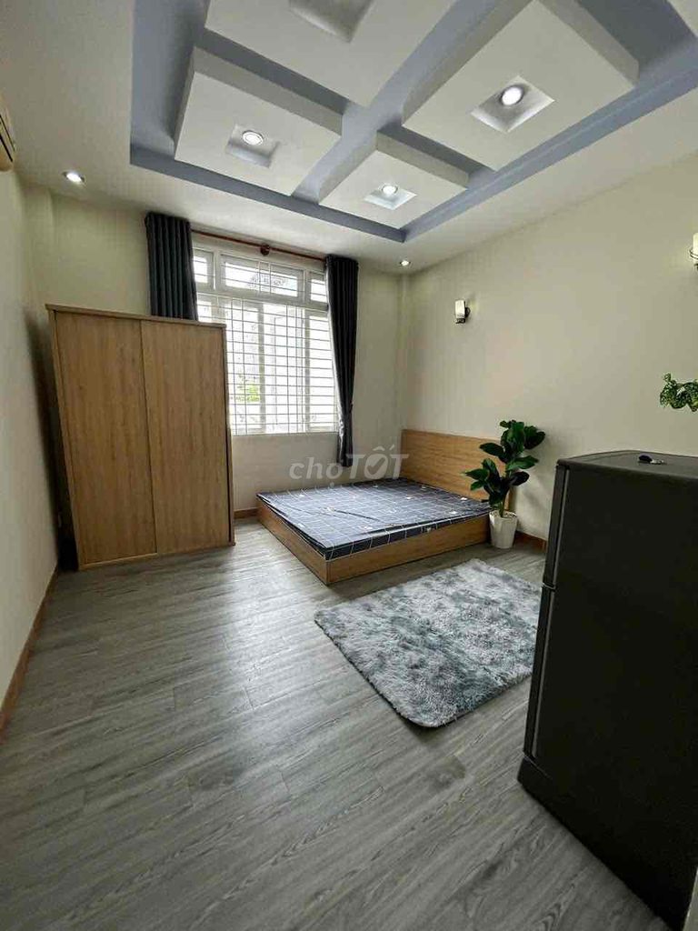 Phòng trọ cho thuê Quận Tân Bình 28m² giá 5.4 triệu - Không ở chung chủ, giờ giấc tự do!