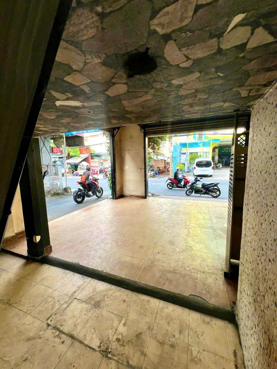 Nhà góc 2 mặt tiền đường Ba Vân Tân Bình 65m² giá 16.6 tỷ - Đầu tư sinh lời cao!