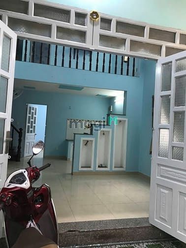 Nhà nguyên căn mặt tiền Thạnh Lộc 22, 180m² giá 8 triệu - Địa điểm lý tưởng cho cặp vợ chồng!