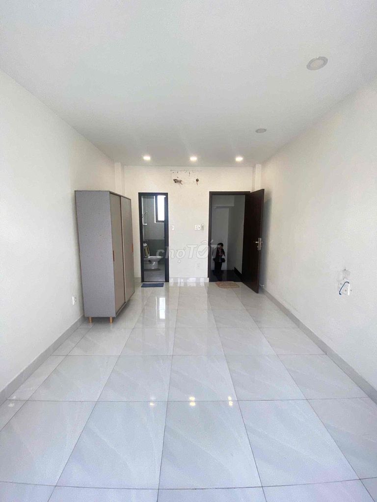 Nhà cho thuê Hoàng Hoa Thám, Bình Thạnh 35m² - Nhà mới đẹp, đầy đủ tiện nghi!