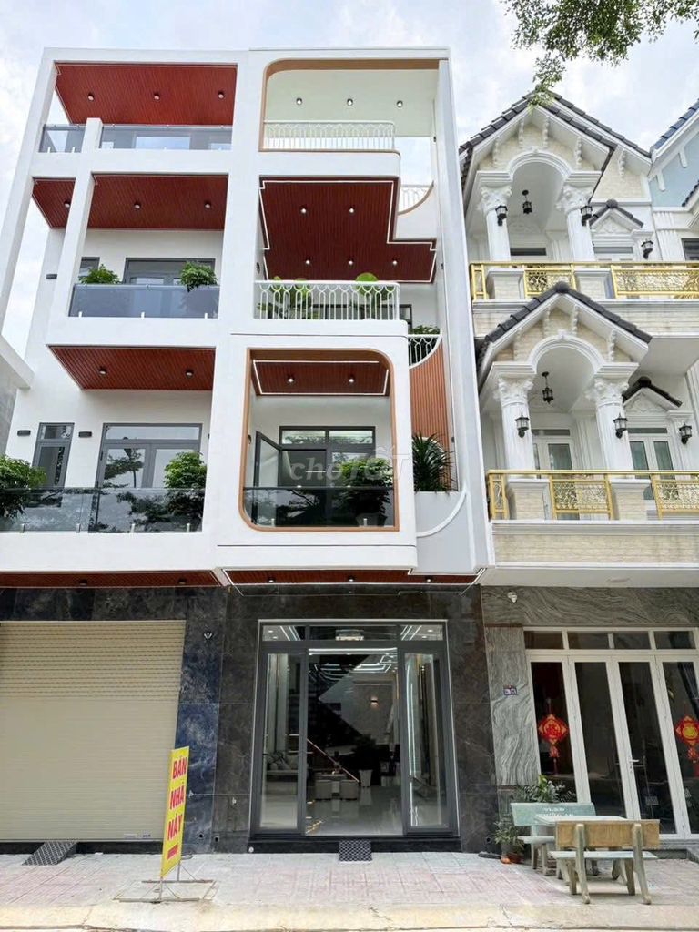 Nhà mặt tiền đường Hoa, Phan Xích Long 90m² giá từ 30 triệu - Kinh doanh đa ngành!