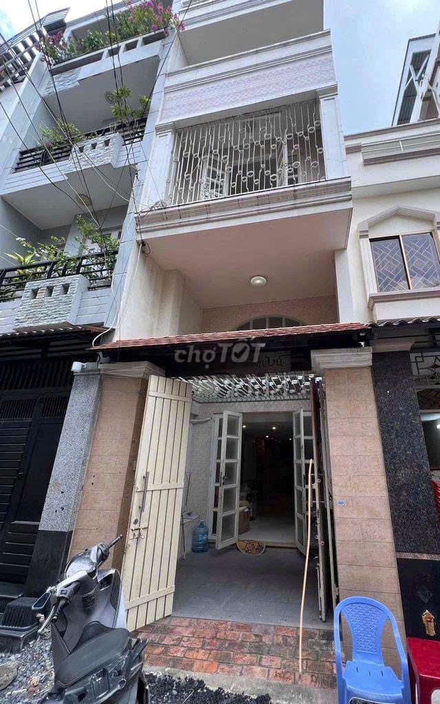 Nhà hẻm xe hơi Nguyễn Trọng Tuyển 54.6m² giá 21 triệu - Full nội thất mới!