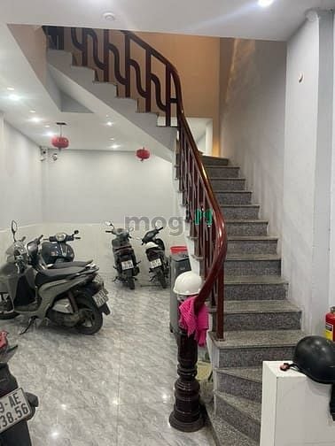Nhà phố Thịnh Quang, Đống Đa, 38m² giá 10.7 tỷ - Đầu tư sinh lời cao!