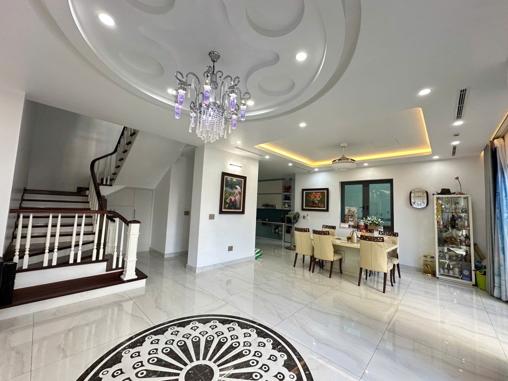 Biệt thự Kênh Dương, Lê Chân 270m² giá 40 tỷ - Vị trí đắc địa gần AEON Mall!