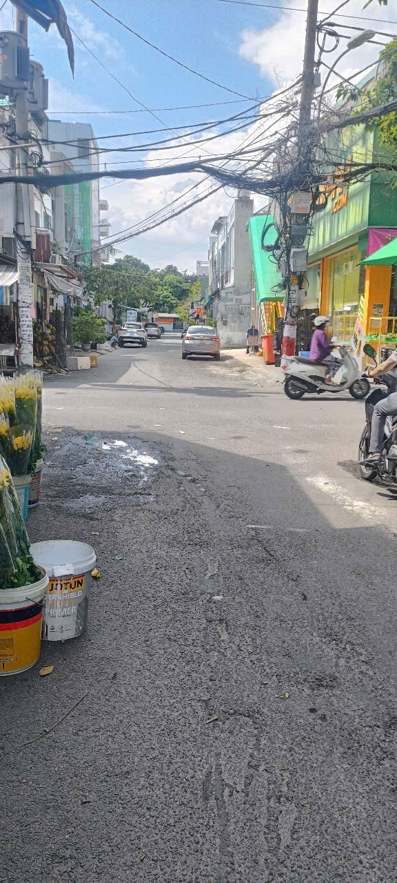 Nhà hẻm xe hơi 6m Phường 9 Gò Vấp 53m² giá 7.5 tỷ - Thiết kế thông thoáng, công năng đầy đủ!