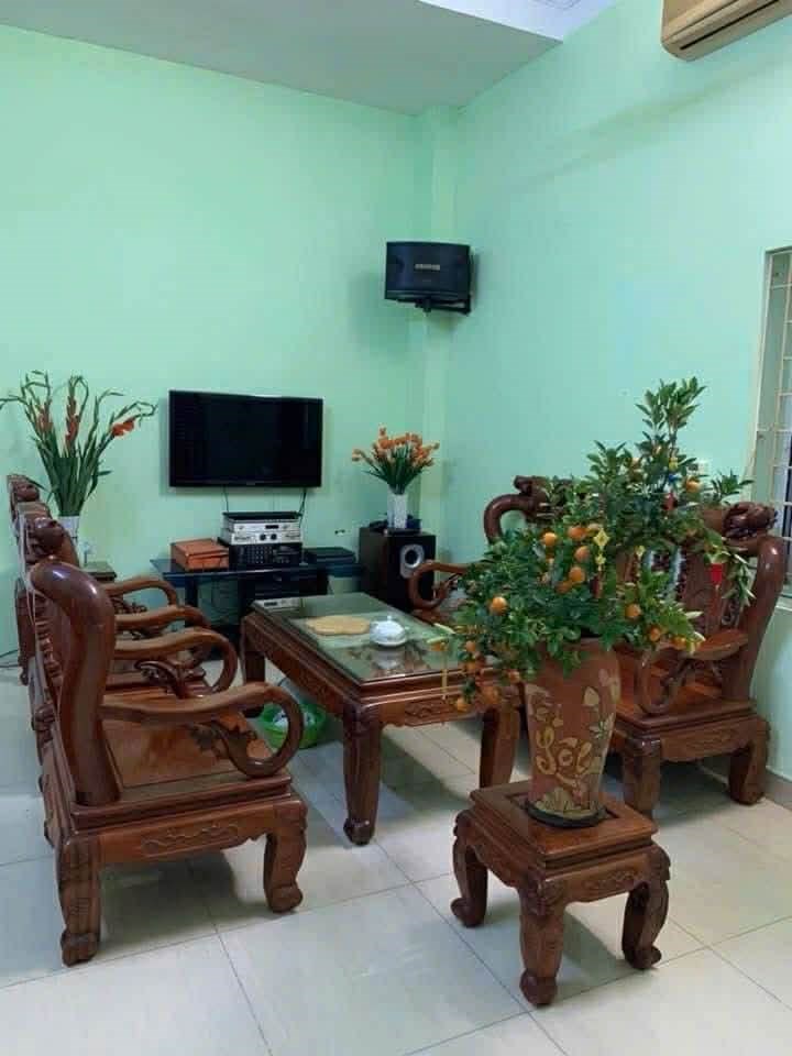Nhà phố Cầu Dền, quận Hai Bà Trưng 53m² giá 13 tỷ - Kinh doanh đắc địa, tiện ích đầy đủ!