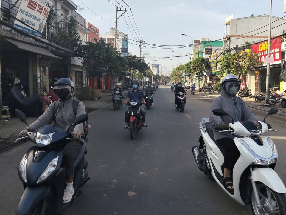 Bán nhà mặt tiền Kha Vạn Cân, Thủ Đức 246m² - Vị trí đẹp, kinh doanh thuận lợi!