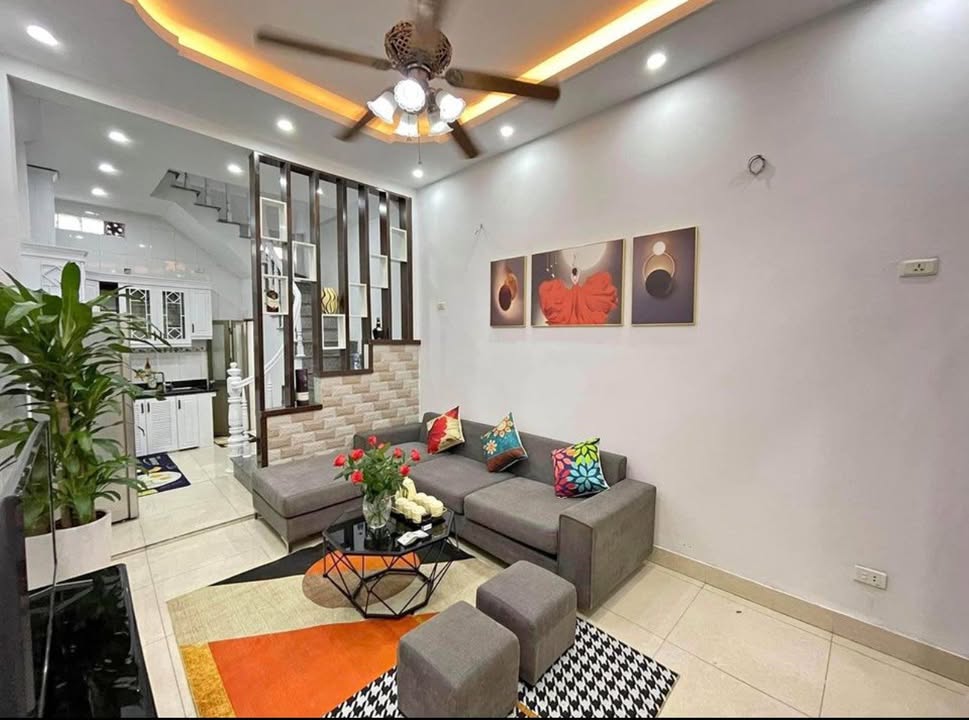 Nhà 30m² Dương Nội Hà Đông giá 5 tỷ - Pháp lý minh bạch, sẵn sàng giao dịch!