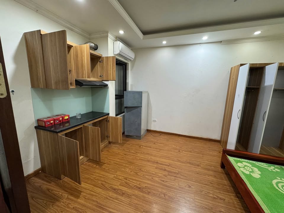 Phòng cho thuê tại phố Huy Du, quận Nam Từ Liêm - Nội thất đầy đủ, giá chỉ 3.5 triệu!