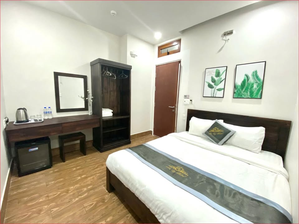 Khách sạn 94 Bùi Thị Xuân, Đà Lạt 90m² giá 16,8 tỷ - Chuyển nhượng gấp!