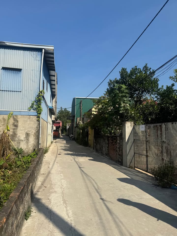 Đất nền Thanh Văn 92m² giá chỉ 6 triệu/m² - Vị trí đẹp, tiện lợi!