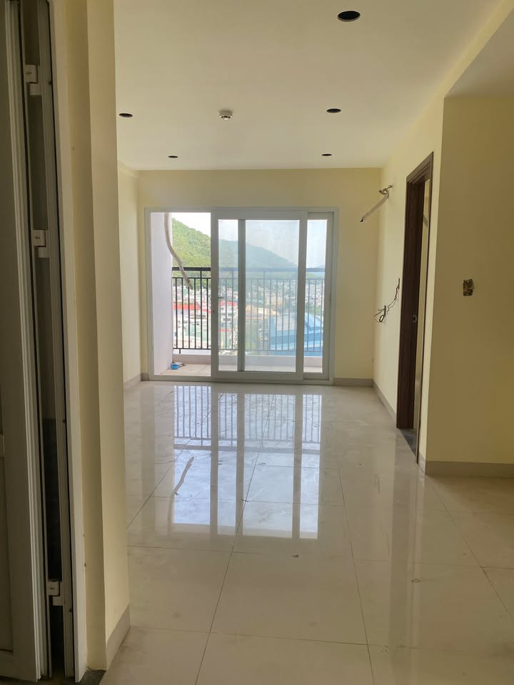 Chung cư block C Hoàng Văn Thụ Quy Nhơn 63m² giá 1.36 tỷ - Mới 100% chính chủ