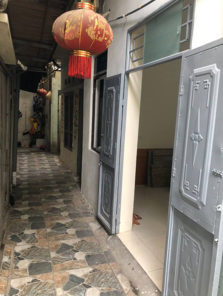 Nhà riêng cho thuê tại Lĩnh Nam 30m² giá chỉ 3 triệu - Tiện nghi đầy đủ!