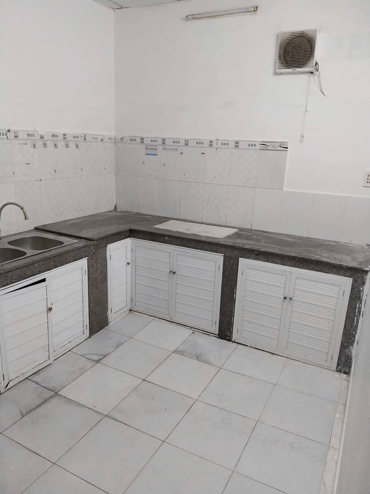 Nhà cho thuê Tân Chánh Hiệp, Quận 12 60m² giá 5 triệu - Dân cư an ninh, sạch sẽ!